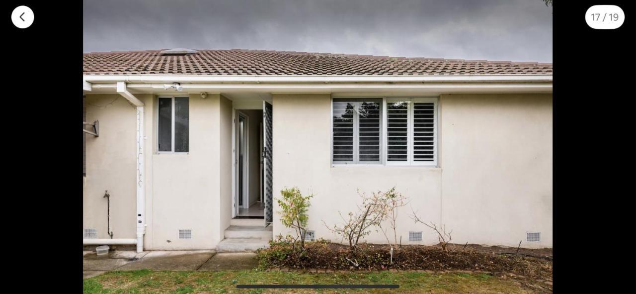 Guest Ensuite 7 Minutes From Airport Melbourne Exterior foto